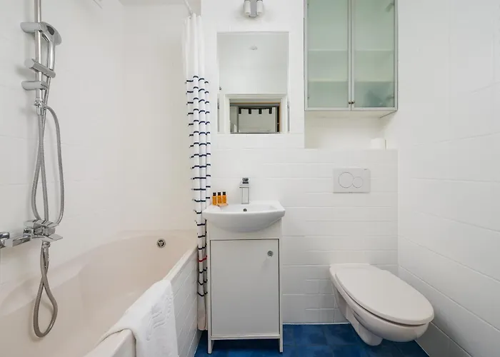 Metro Swietokrzyska * Varsó